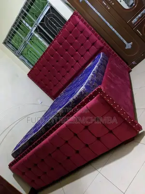 Bedsofa Maroon