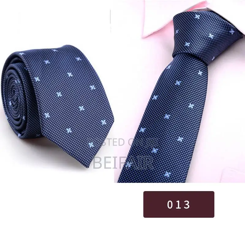 Tie and Pocket Square | Tai Na Kitambaa Cha Mfukoni