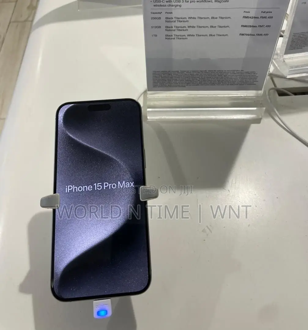 New Apple iPhone 15 Pro Max 256 GB Gray