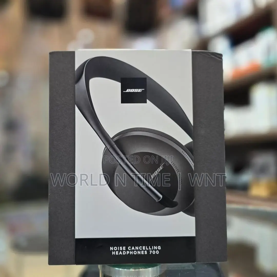 Bose Noise Cancelling Headphones 700