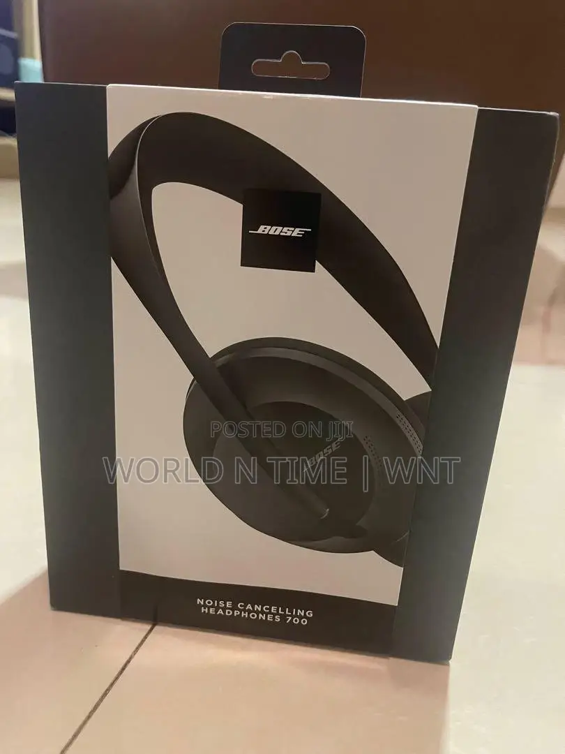 Bose Noise Cancelling Headphones 700