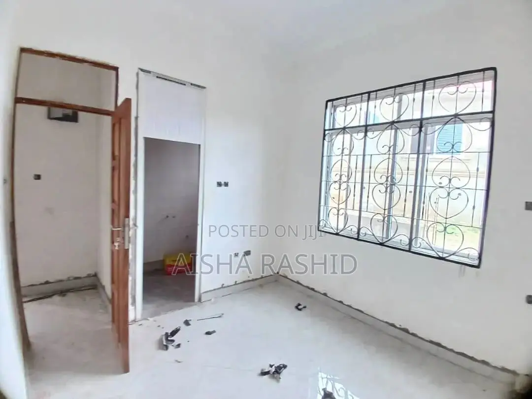 3bdrm Apartment in Kimara for rent