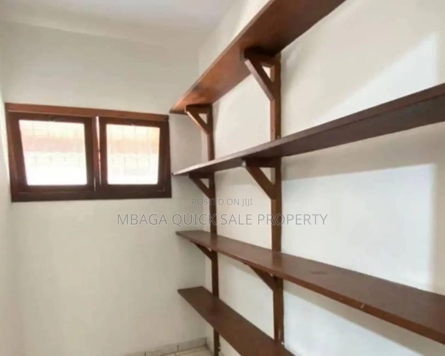 5bdrm House in Mikocheni Kwa for sale