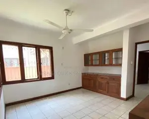 5bdrm House in Mikocheni Kwa for sale