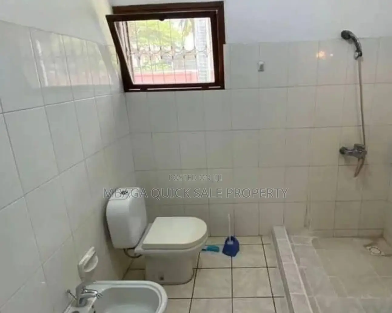 5bdrm House in Mikocheni Kwa for sale