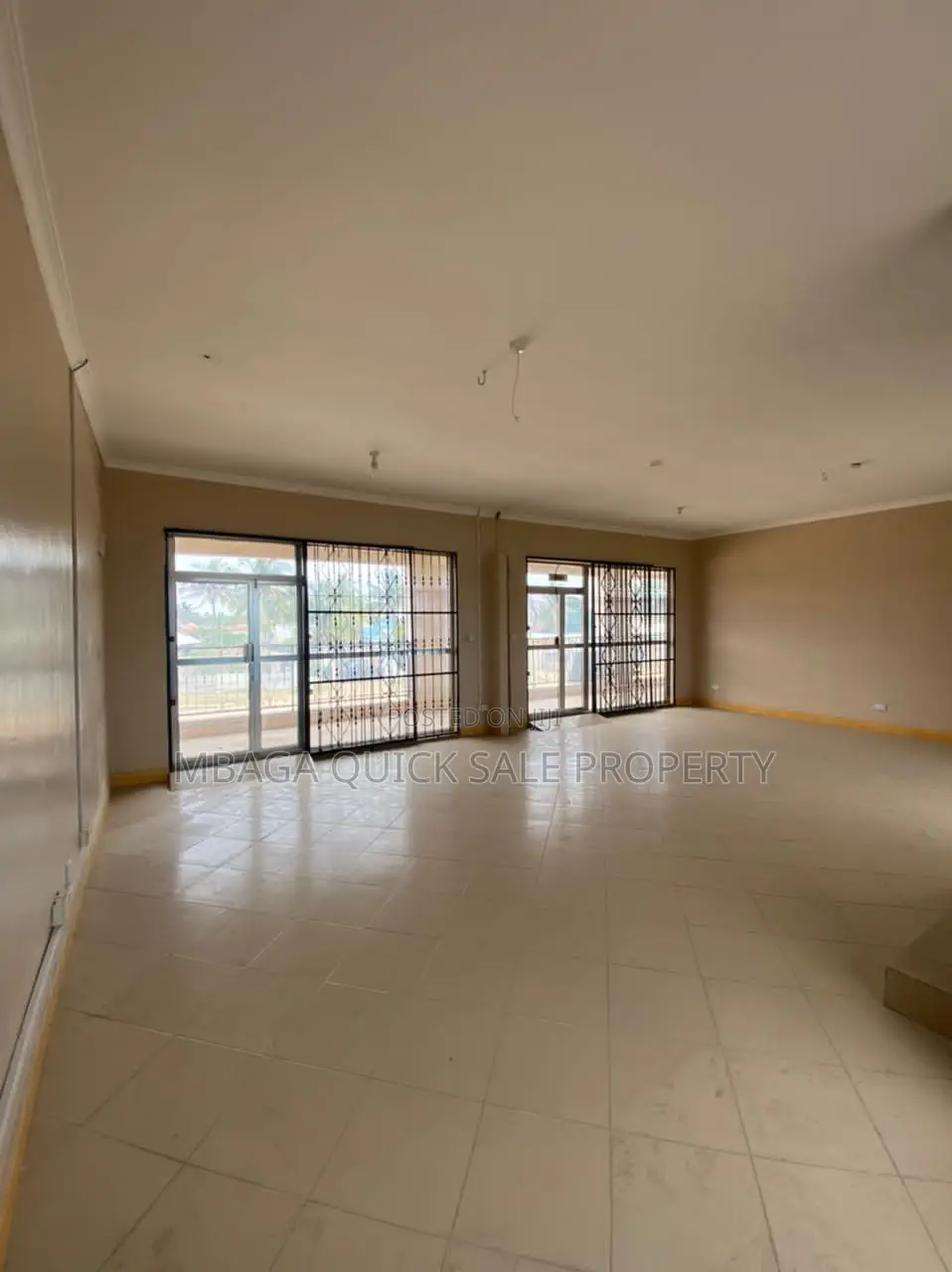 13bdrm Apartment in Bunju A for sale