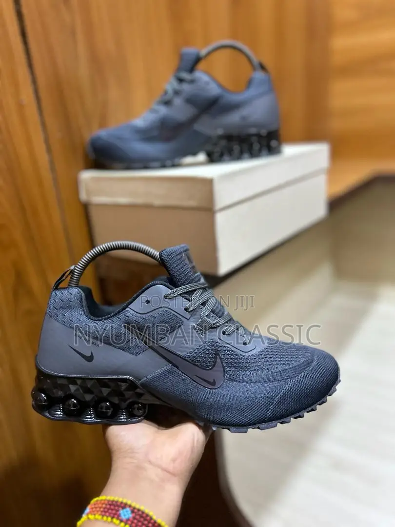 Nike Shoes Original