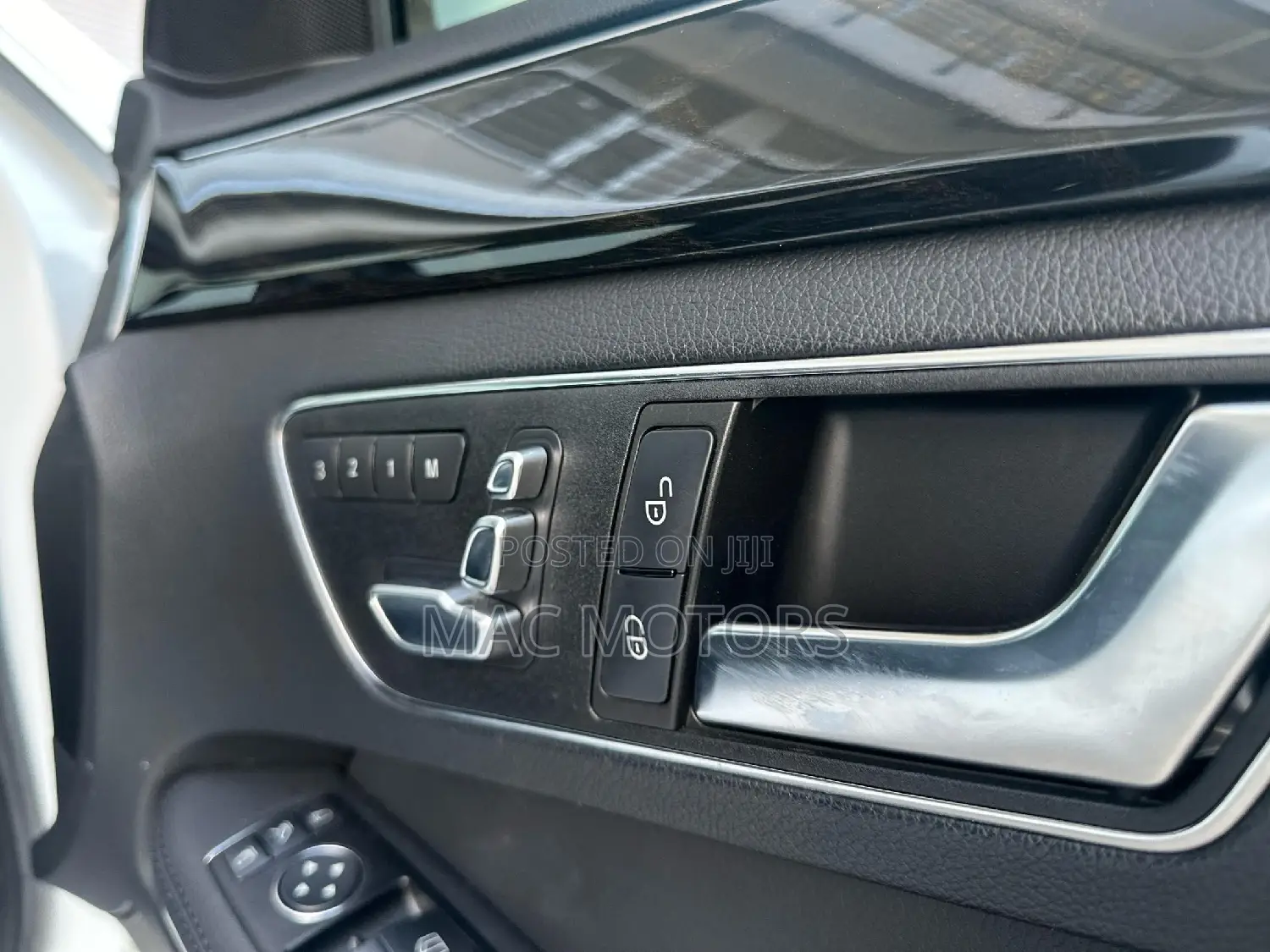 Mercedes-Benz E250 2015 White