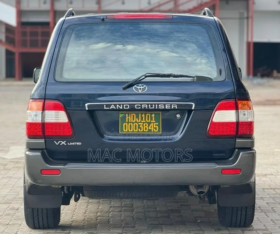 Toyota Land Cruiser 2000 Blue