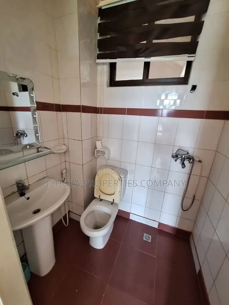 5bdrm Apartment in Kinondoni for rent