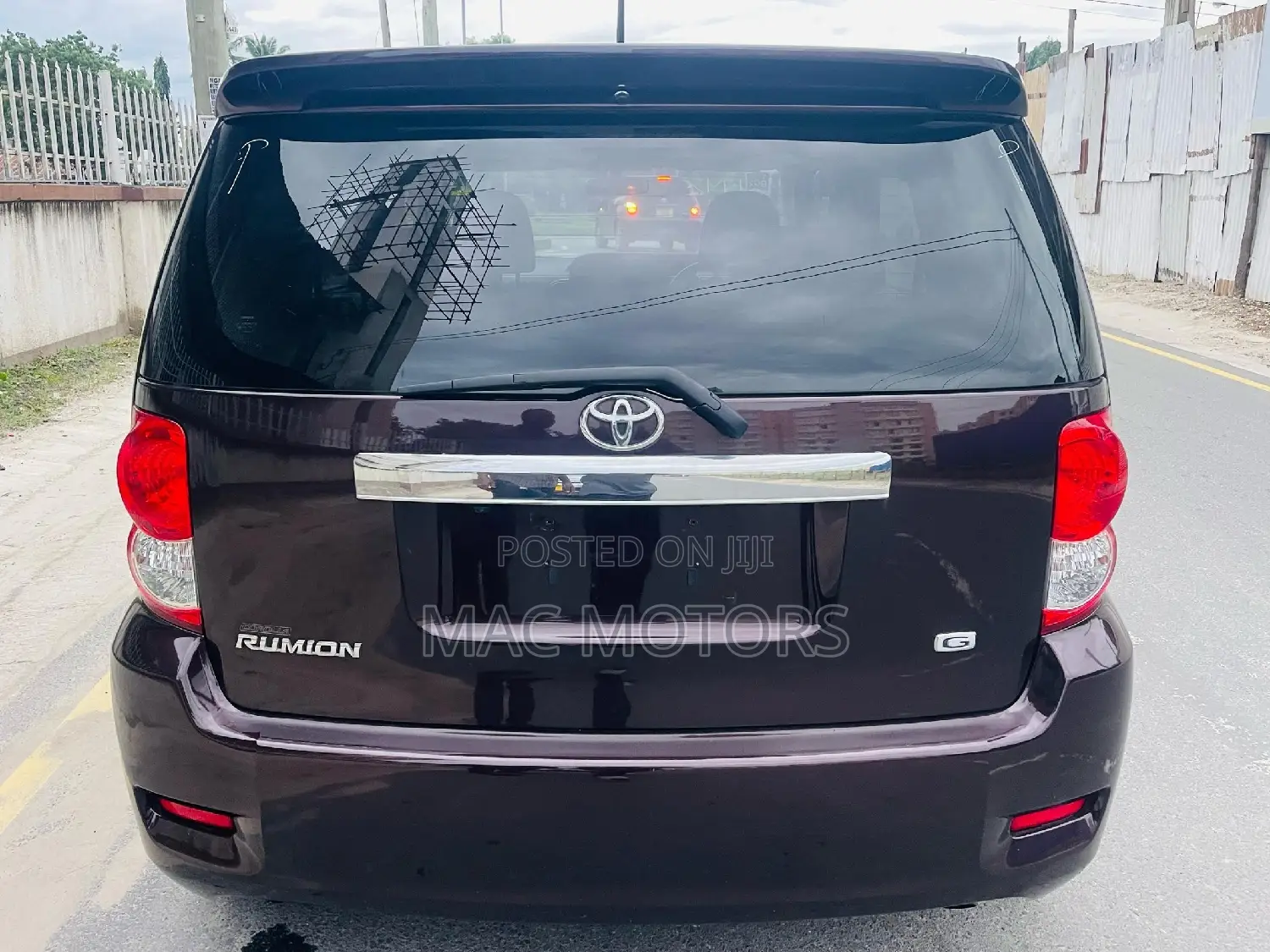 Toyota Corolla Rumion Hatchback 1.5 FWD 2009 Burgundy