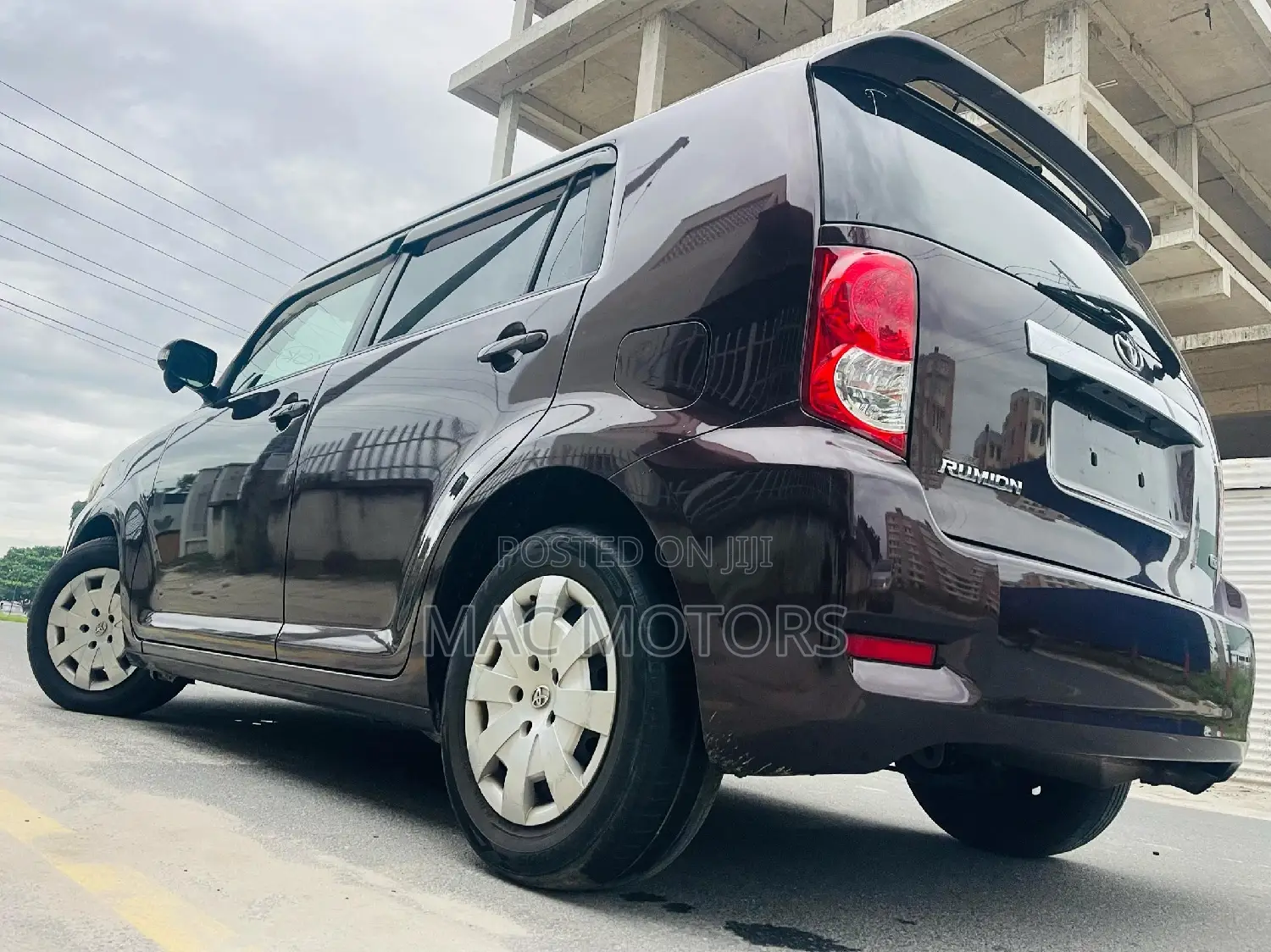 Toyota Corolla Rumion Hatchback 1.5 FWD 2009 Burgundy