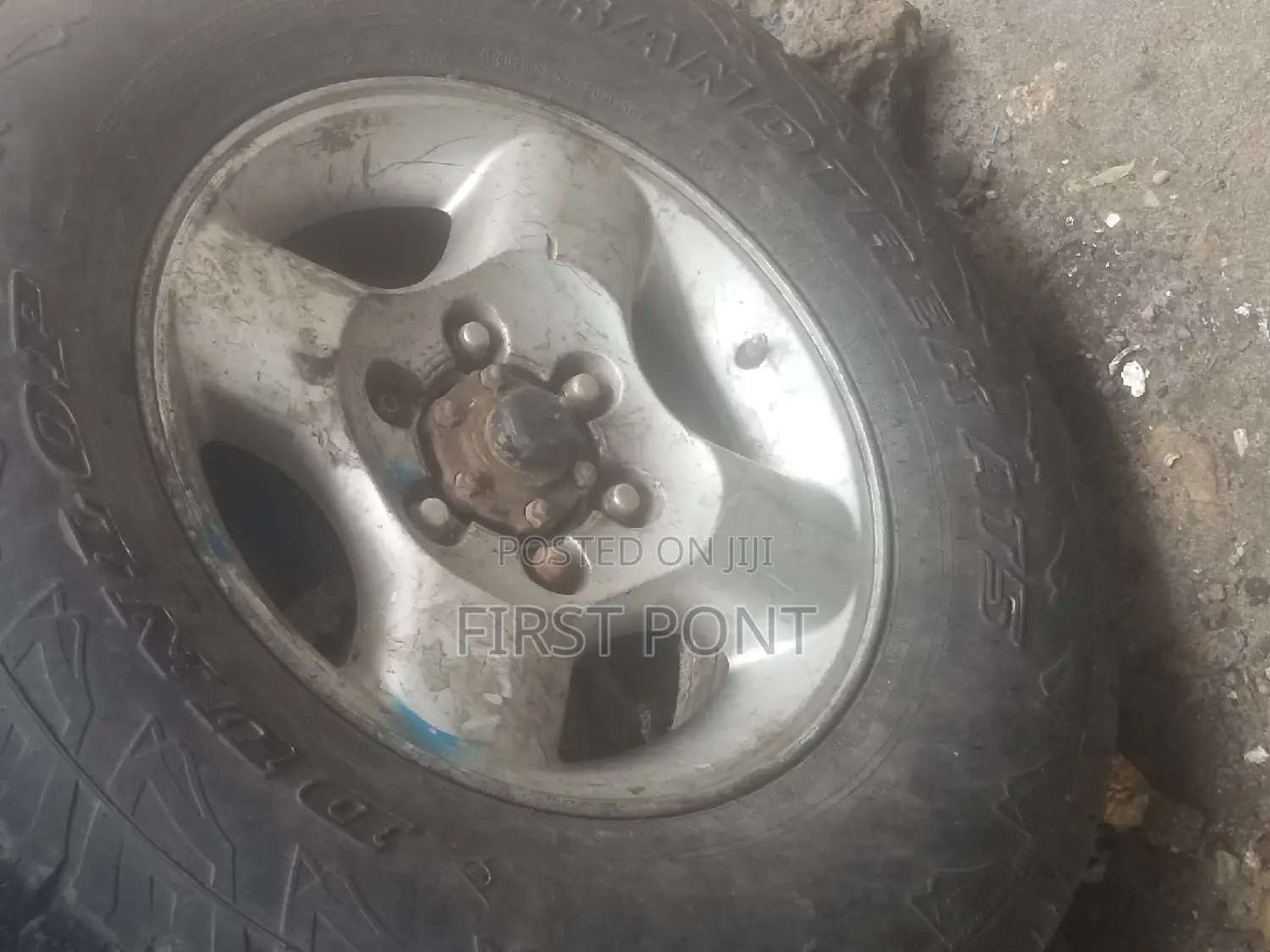 Nissan Used Tyres and Rims