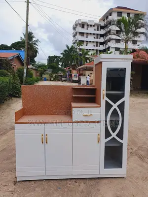 Kitchen Cabinet With Cupboard New