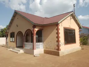Furnished 3bdrm House in Buswelu for sale