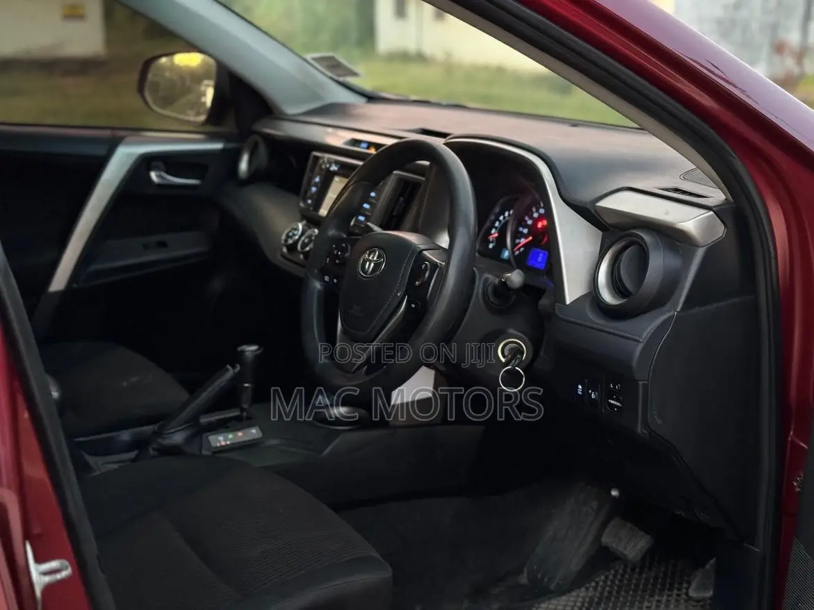 Toyota RAV4 LE 4dr SUV (2.5L 4cyl 6A) 2015 Burgundy