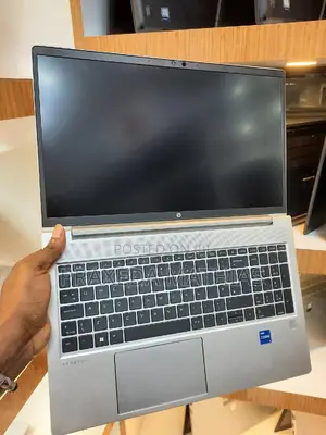 New Laptop HP ProBook 450 G8 16GB Intel Core I7 SSD 512GB