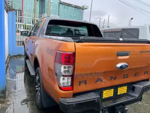 Ford Ranger 2021 Orange
