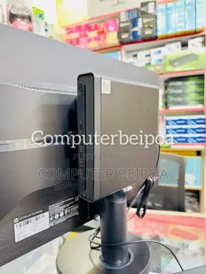 New Desktop Computer HP AiO 24 8GB Intel Core I3 SSD 500GB