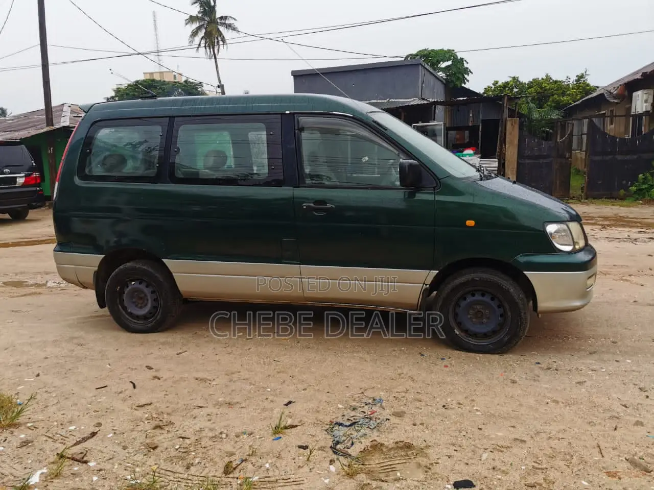 Toyota Noah 2002 Green