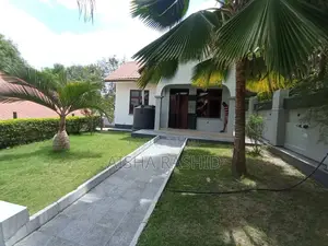 1bdrm Apartment in Kimara for rent