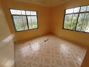 2bdrm Apartment in Kimara for rent