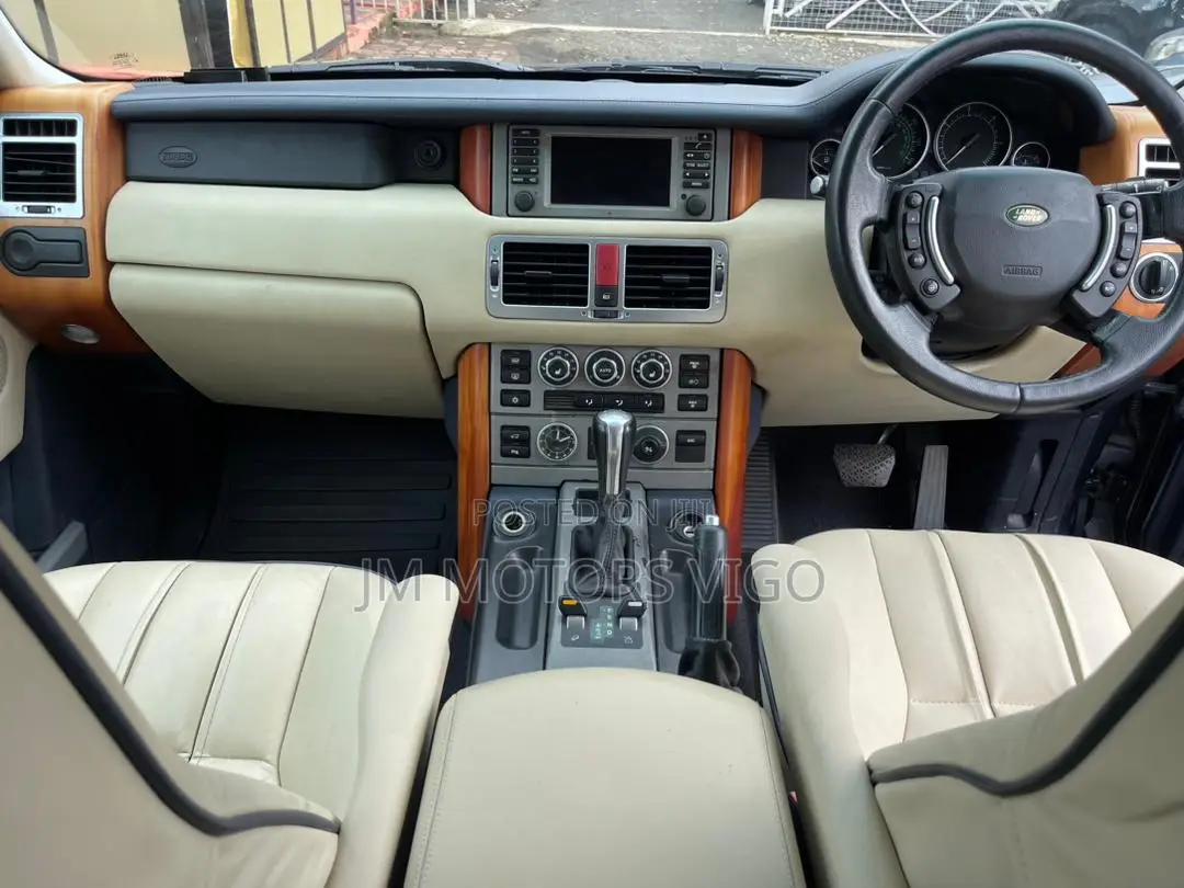 Land Rover Range Rover Vogue 2004 Gray