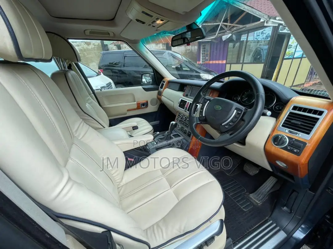 Land Rover Range Rover Vogue 2004 Gray