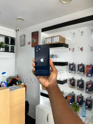 Apple iPhone 11 64 GB Blue