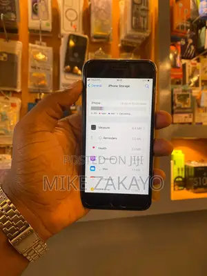Apple iPhone 6s 32 GB Silver