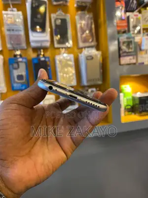Apple iPhone 6s 32 GB Silver