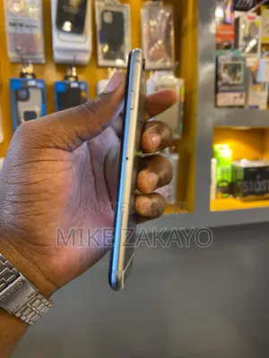 Apple iPhone 6s 32 GB Silver