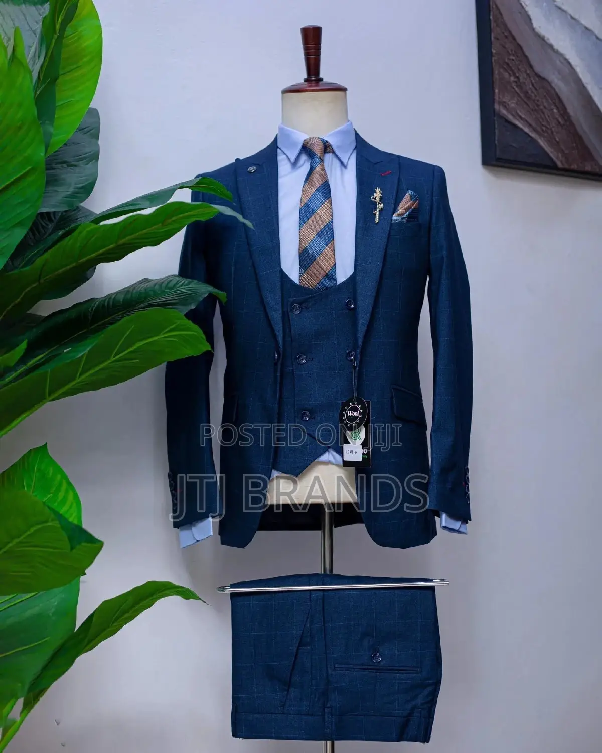 New Men's Suits