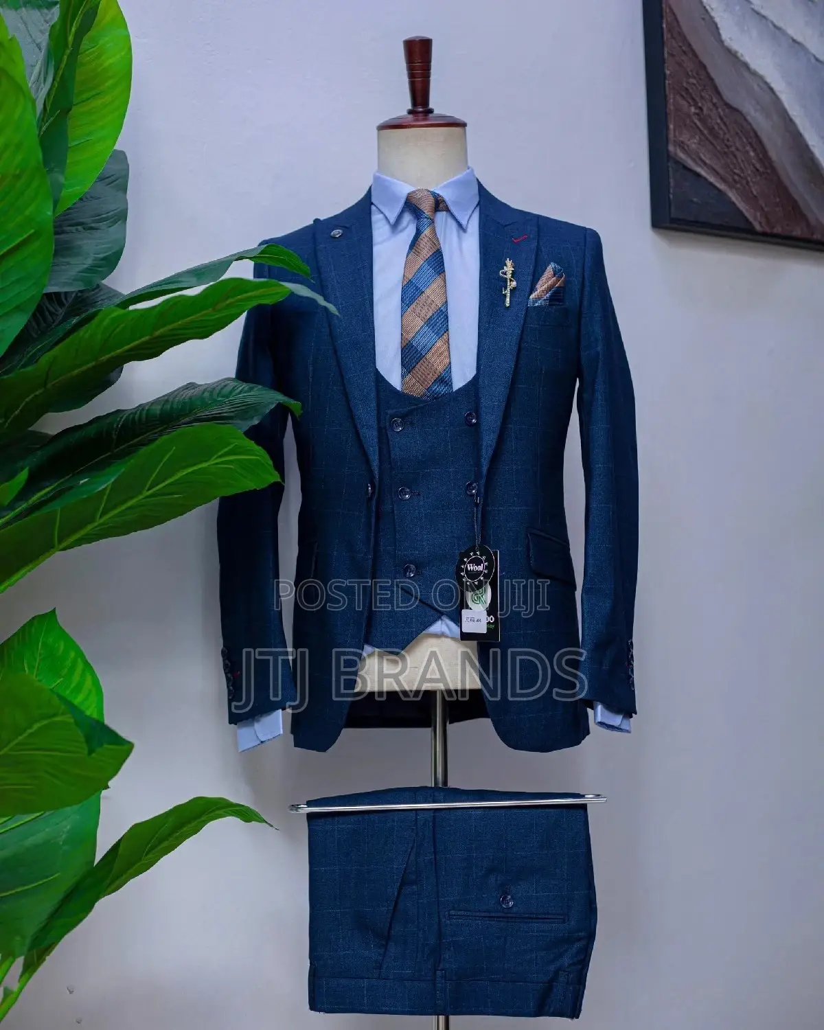 New Men's Suits