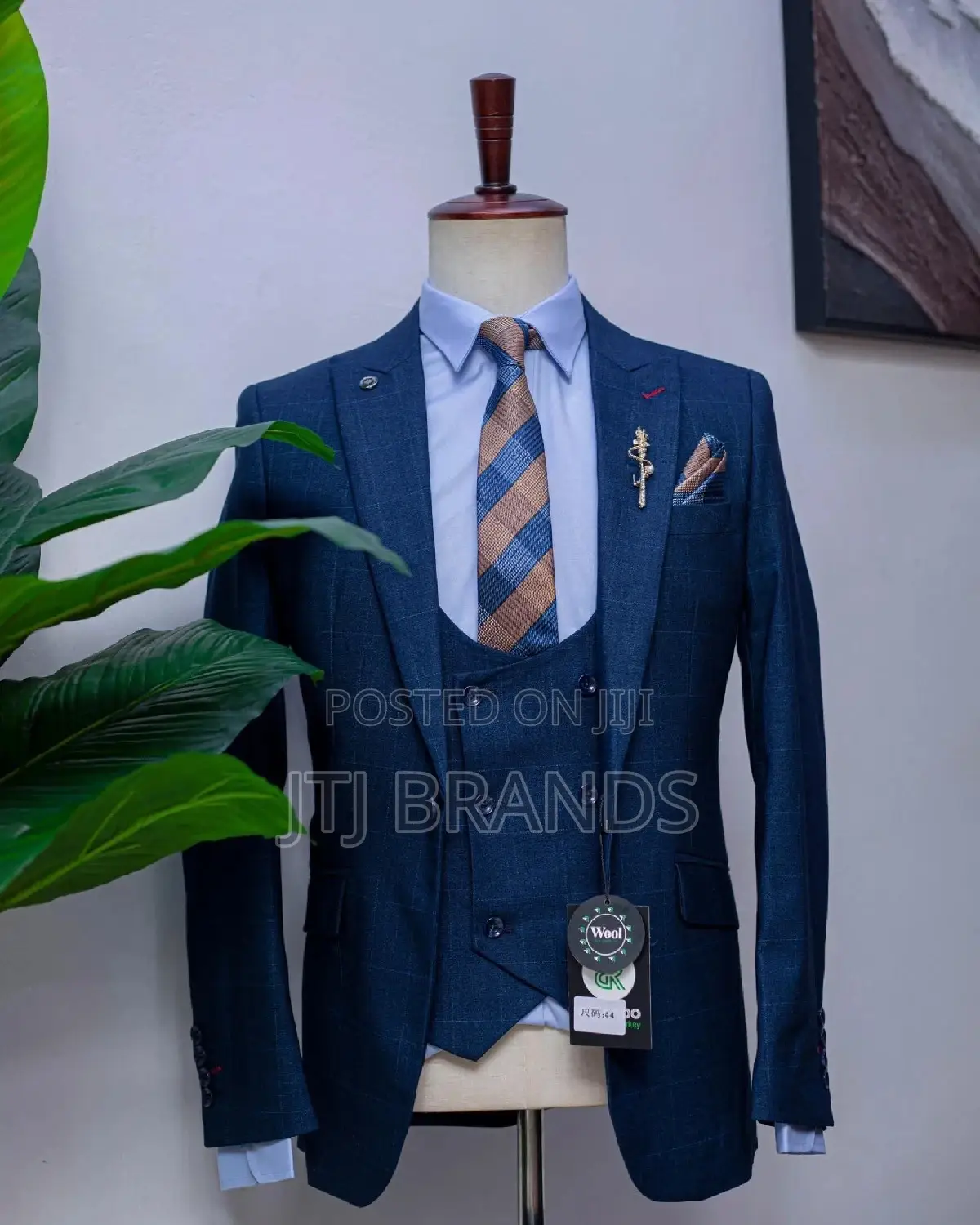 New Men's Suits
