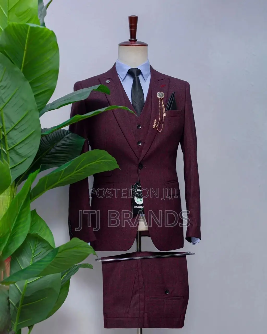 New Men's Suits