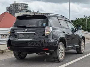 Toyota Vanguard 2010 Black