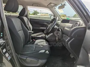 Toyota Corolla Rumion 2011 Black