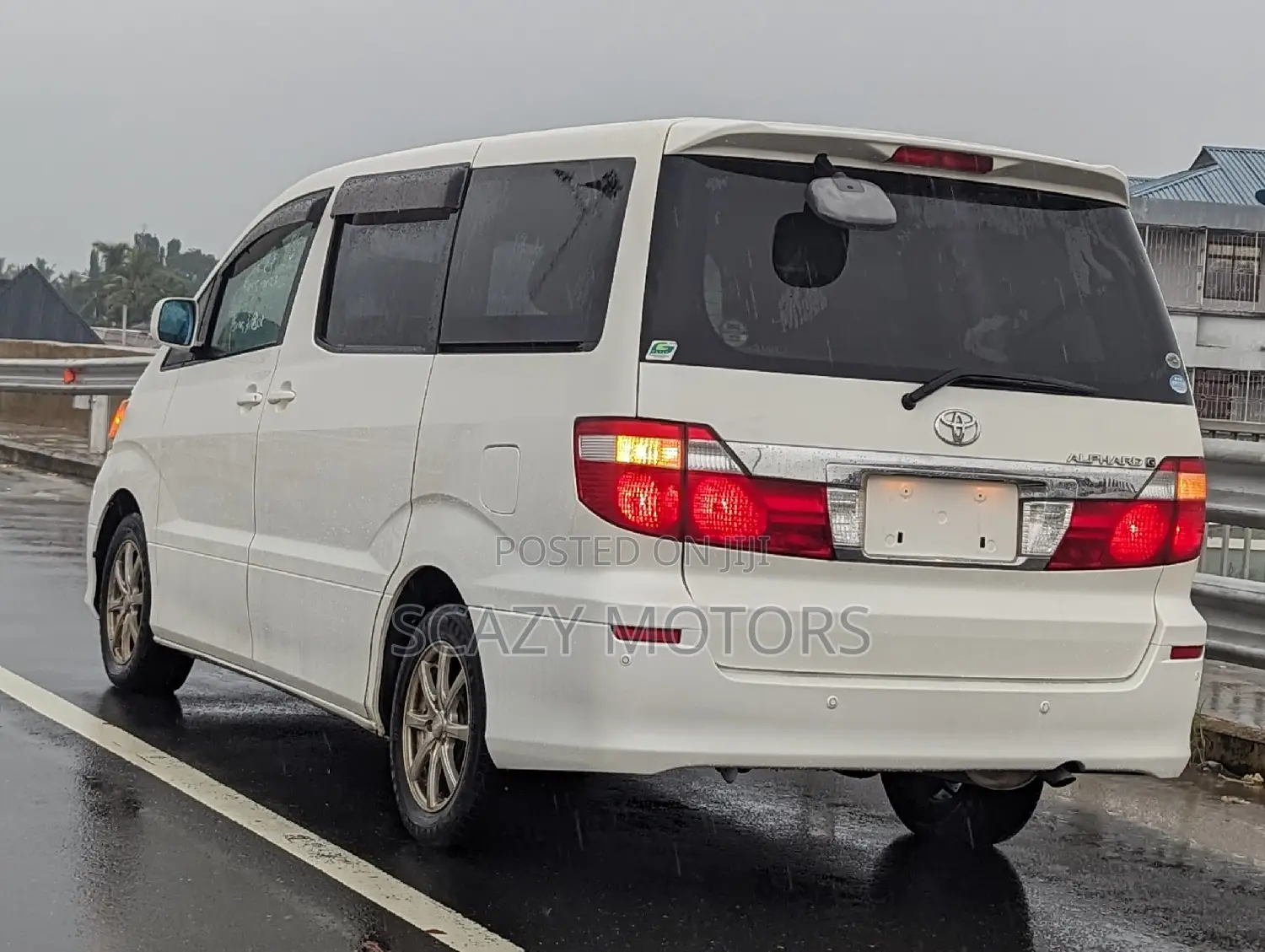 Toyota Alphard 2005 White