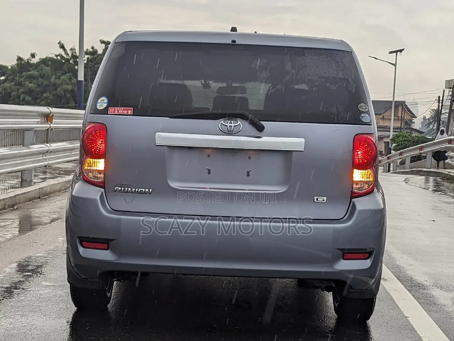 Toyota Corolla Rumion 2008 Gray