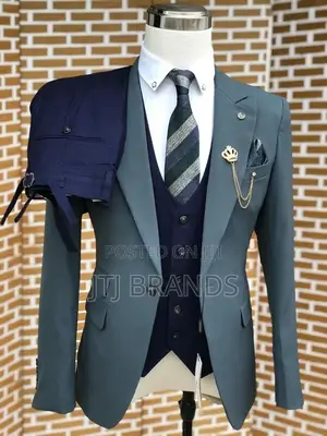 Unique Color Suit