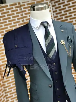 Unique Color Suit