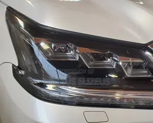 Lexus LX 2022 Pearl