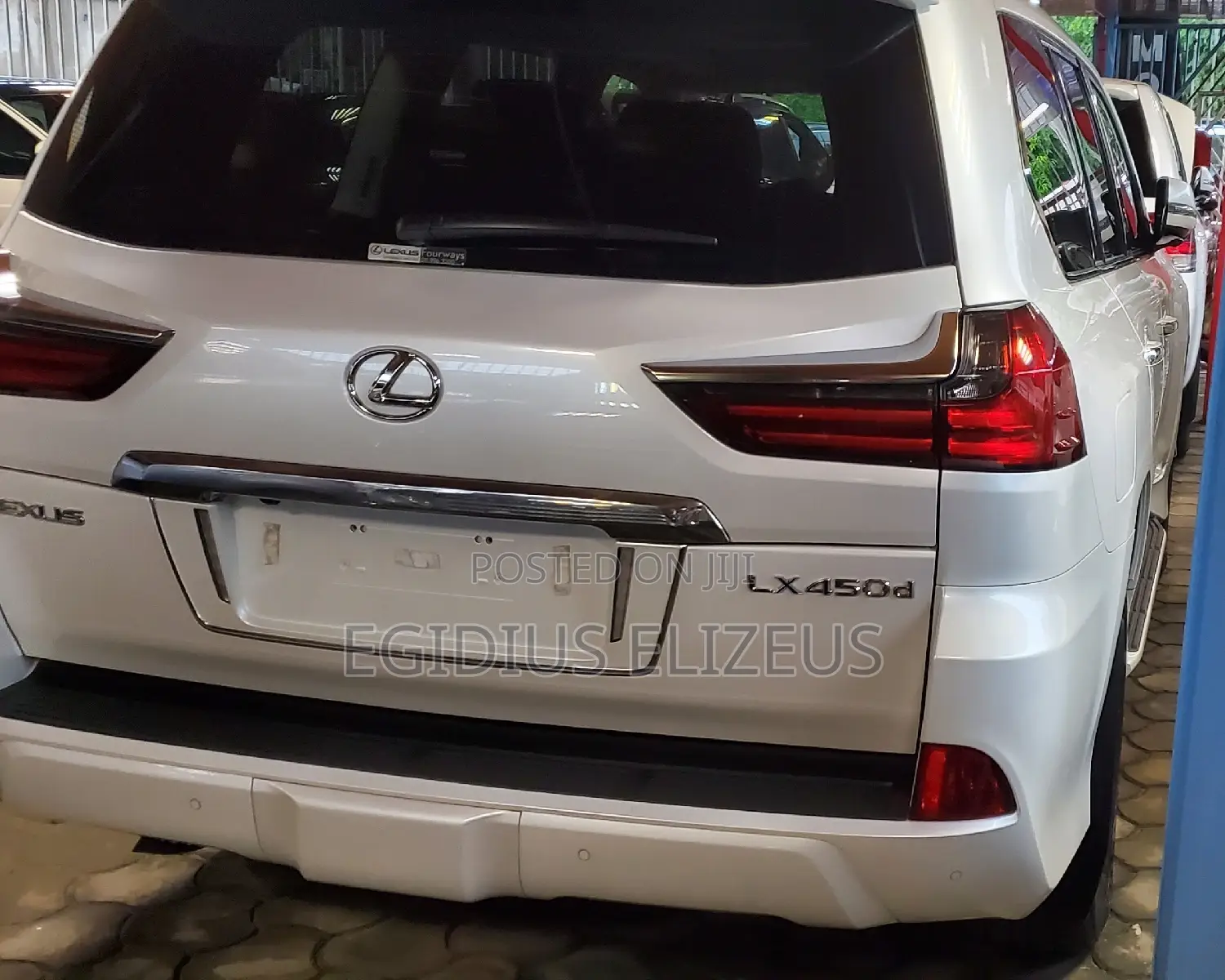 Lexus LX 2022 Pearl