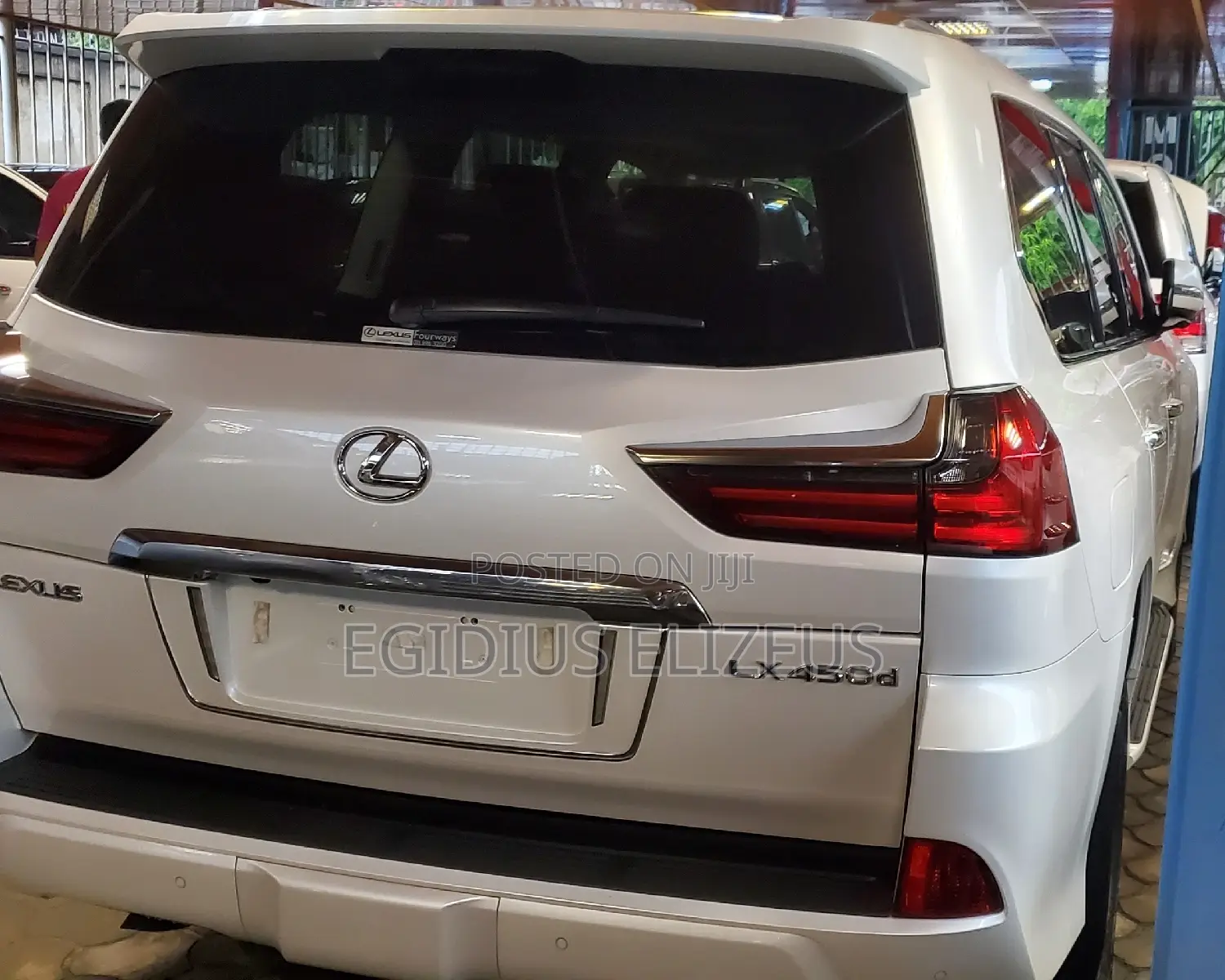 Lexus LX 2022 Pearl
