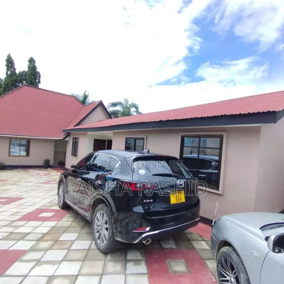 2bdrm Apartment in Kimara for rent