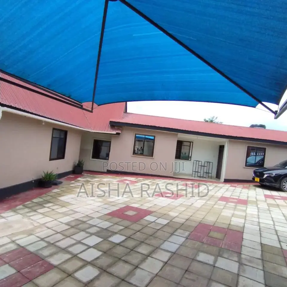 2bdrm Apartment in Kimara for rent