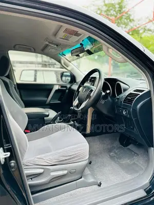 Toyota Land Cruiser 2012 Black