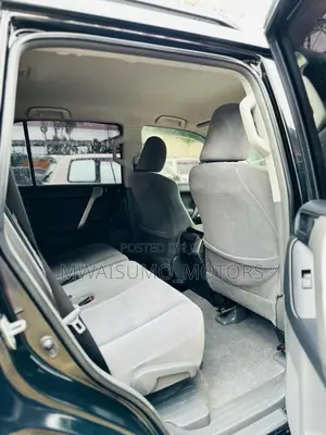 Toyota Land Cruiser 2012 Black
