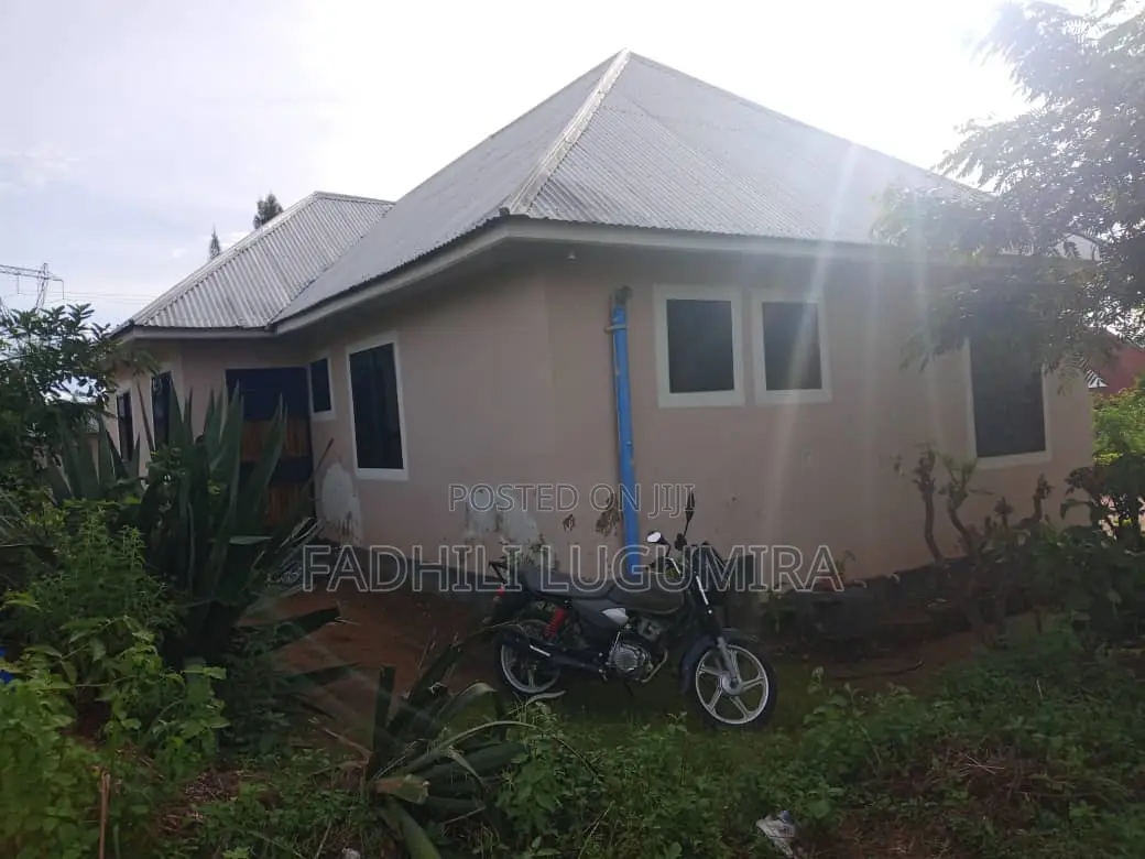 Furnished 3bdrm House in Sahwa Ya Chini, Buhongwa for sale